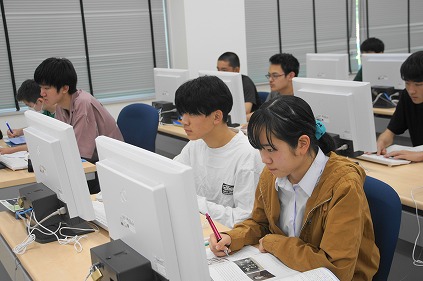 英語演習(LL授業)