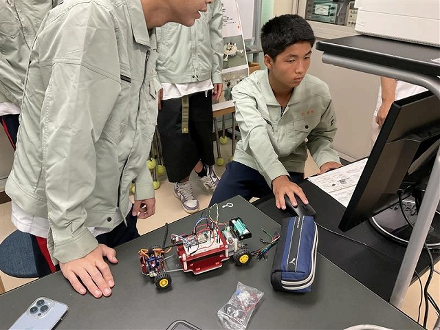 電気電子工学科